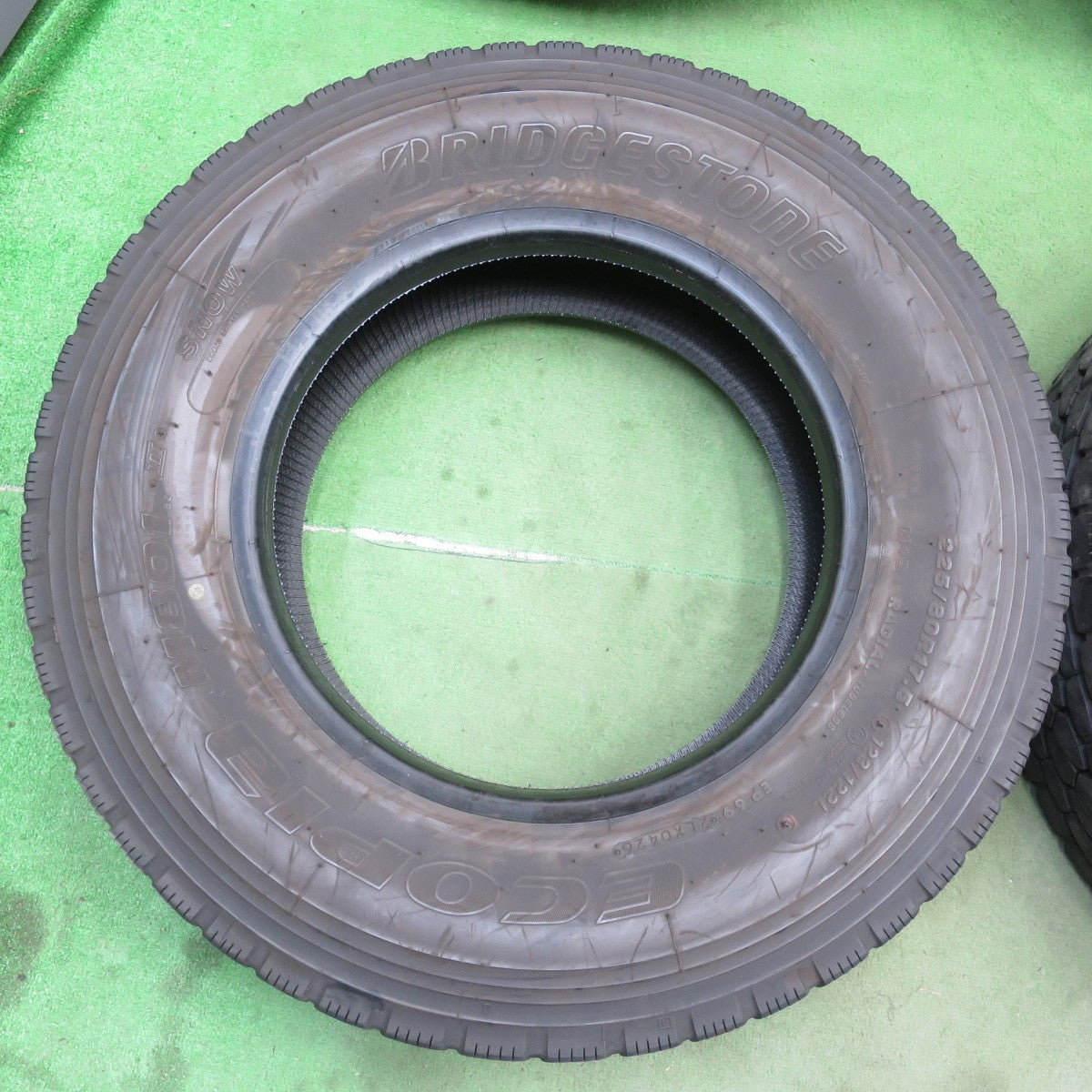バリ溝！26年！9.5分！6本◎トラック タイヤ 225/80R17.5 123/122L ブリヂストン エコピア M801 Ⅱ ミックス オールシーズン 17.5インチ◎6092902イスタ