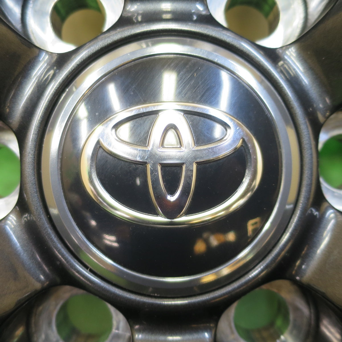 新車外し★トヨタ ランクル 250 VX 純正 ホイール 18インチ 18×7.5J PCD139.7/6H★6071403NGホ