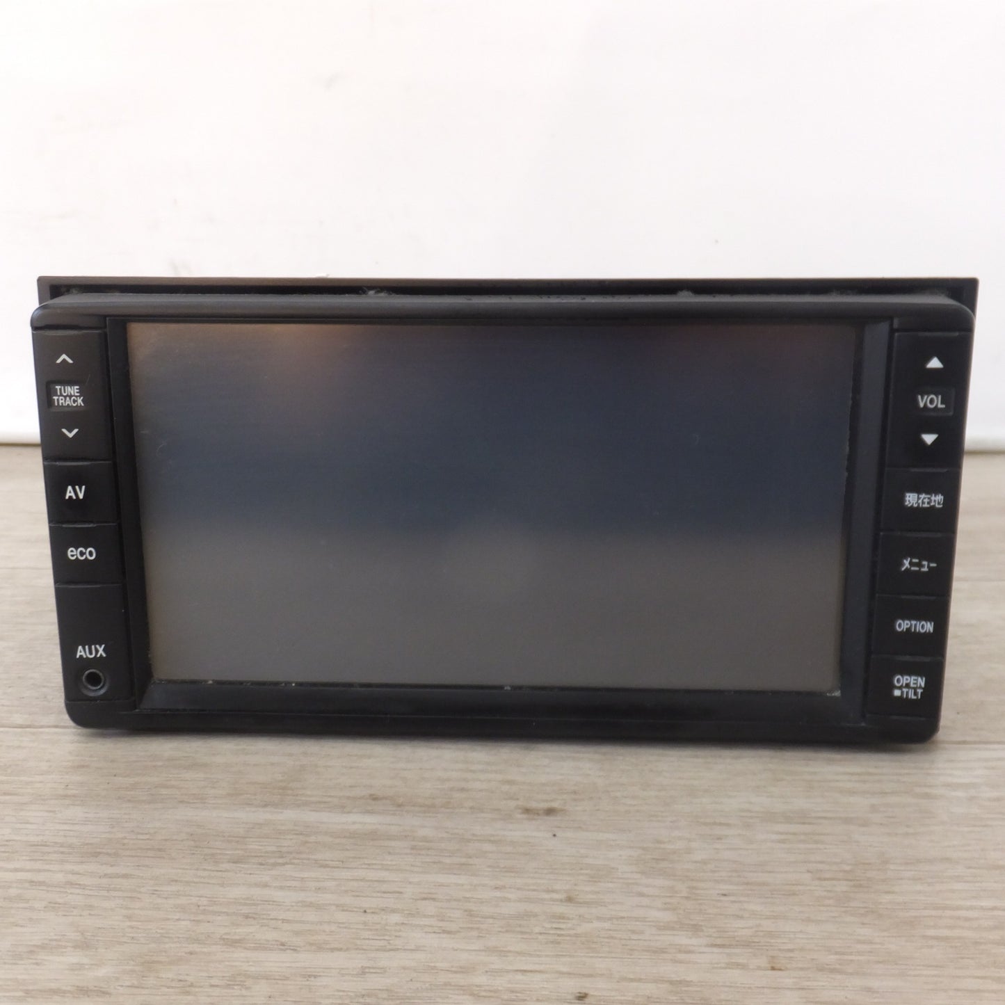 [送料無料] ★クラリオン製 ダイハツ 純正 カーナビ メモリーナビ QY-7058D-W 86100-B2100(44)★