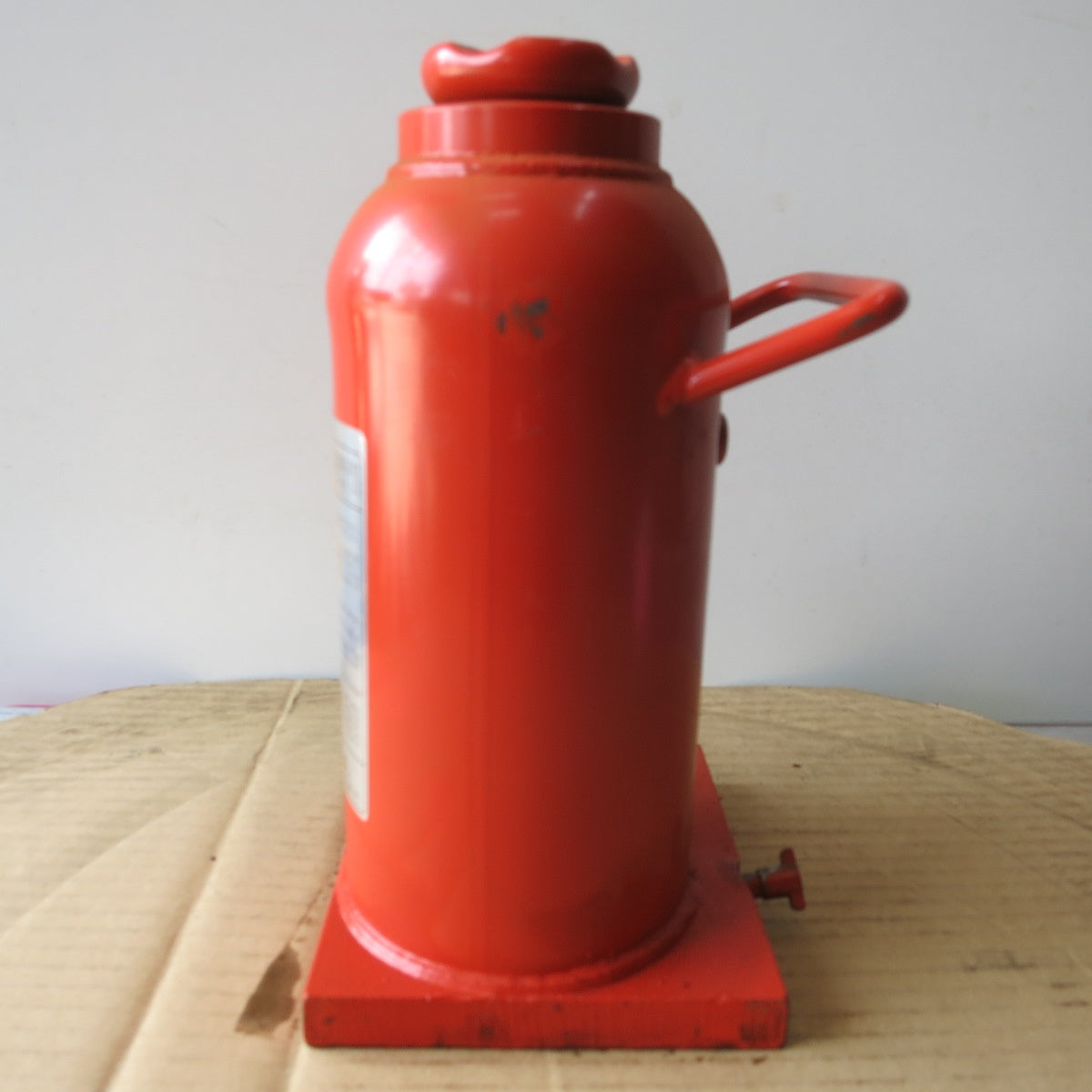 [送料無料] ◆マサダ 油圧 ジャッキ HP-15N 工具 15TON 15ton 15トン 15000kg 油圧式 オイル だるま ダルマ 車載 自動車 点検 整備⑧◆