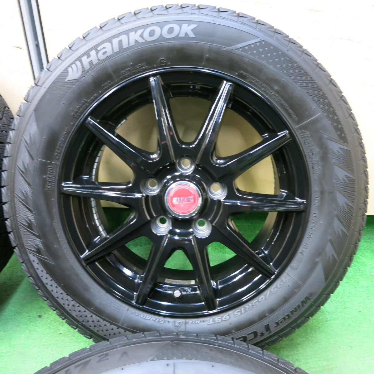 [送料無料] 4本価格！22年★スタッドレス 195/65R15 ハンコック ウインター アイセプト IZ2A D.O.S. DOS 15インチ PCD114.3/5H★4092605SYス