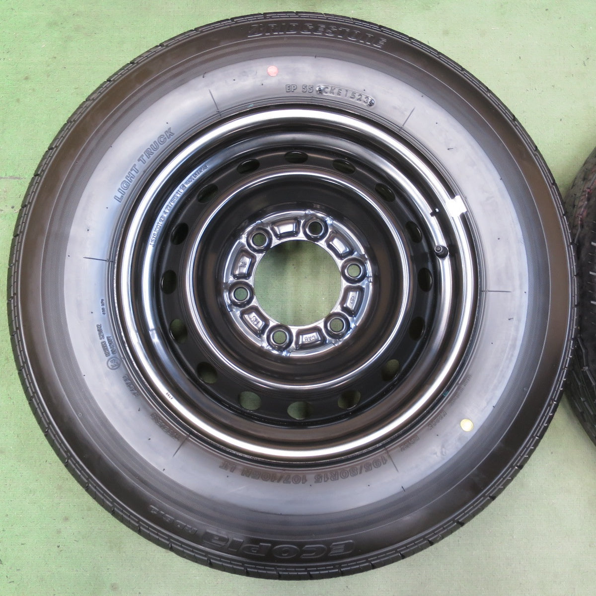 新車外し！23年◎トヨタ ハイエース 純正 スチール 195/80R15 107/105N ブリヂストン エコピア RD613 15インチ PCD139.7/6H◎6062601イノ