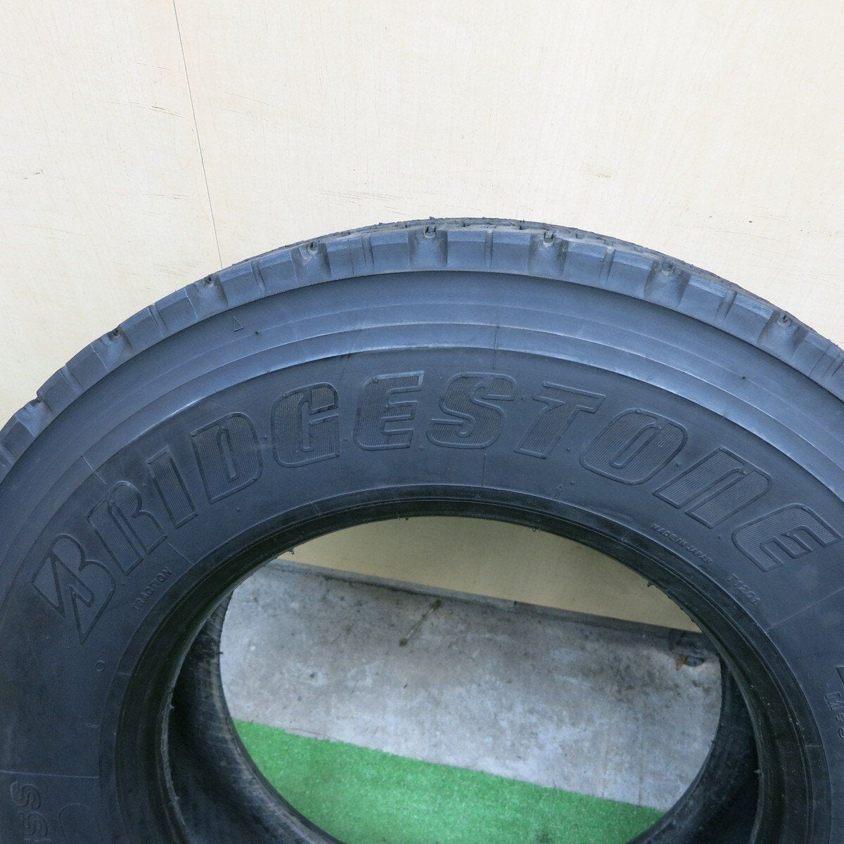 2本価格★トラック タイヤ 225/80R17.5 123/122L スタッドレス ブリヂストン W900 17.5インチ★5031204ナスタ