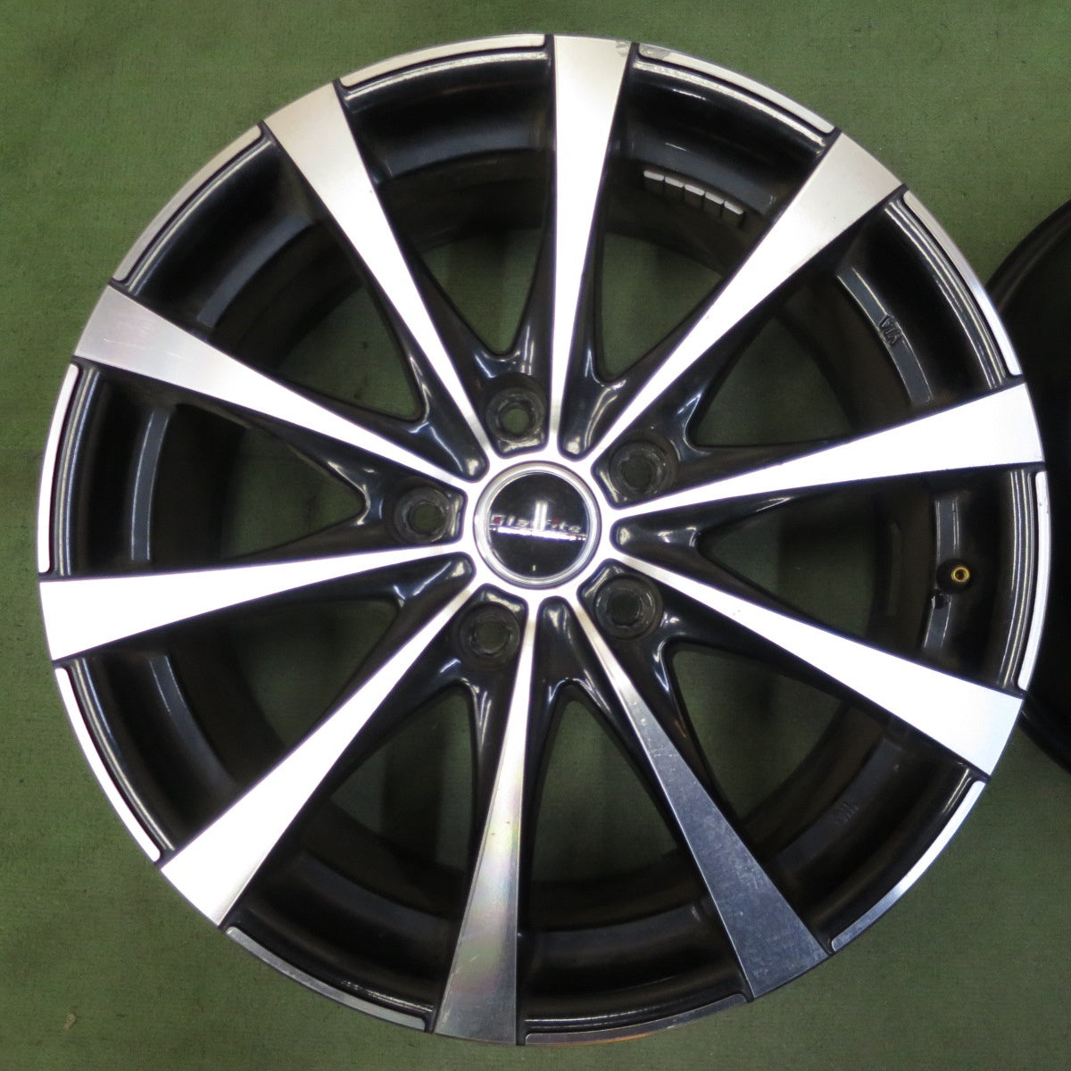 4本価格★Laffite ラフィット 17インチ ホイール 社外 アルミ 17×7J PCD114.3/5H★6072702NGホ
