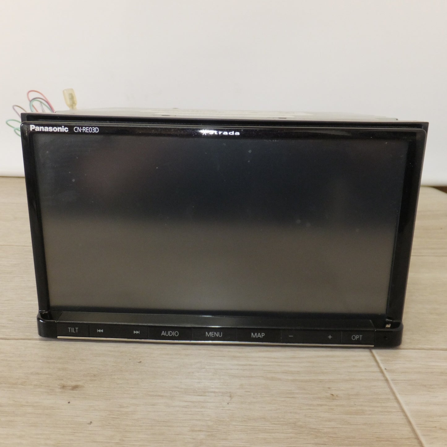 [送料無料] ★パナソニック Panasonic SDカーナビステーション Strada CN-RE03D[6]★