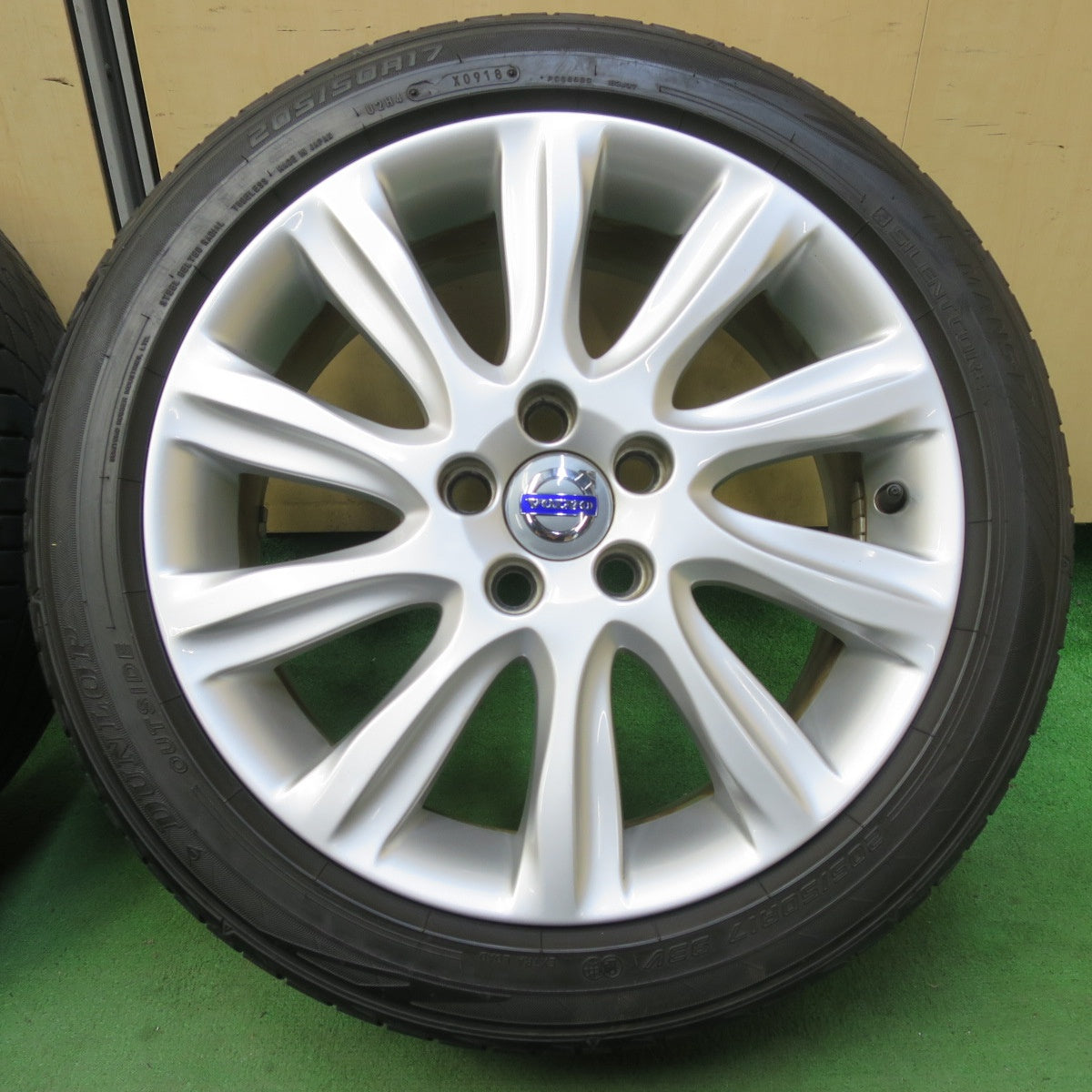 4本価格★ボルボ V40 純正 205/50R17 ダンロップ LE MANS V ルマン5 17インチ PCD108/5H★5070704イノ