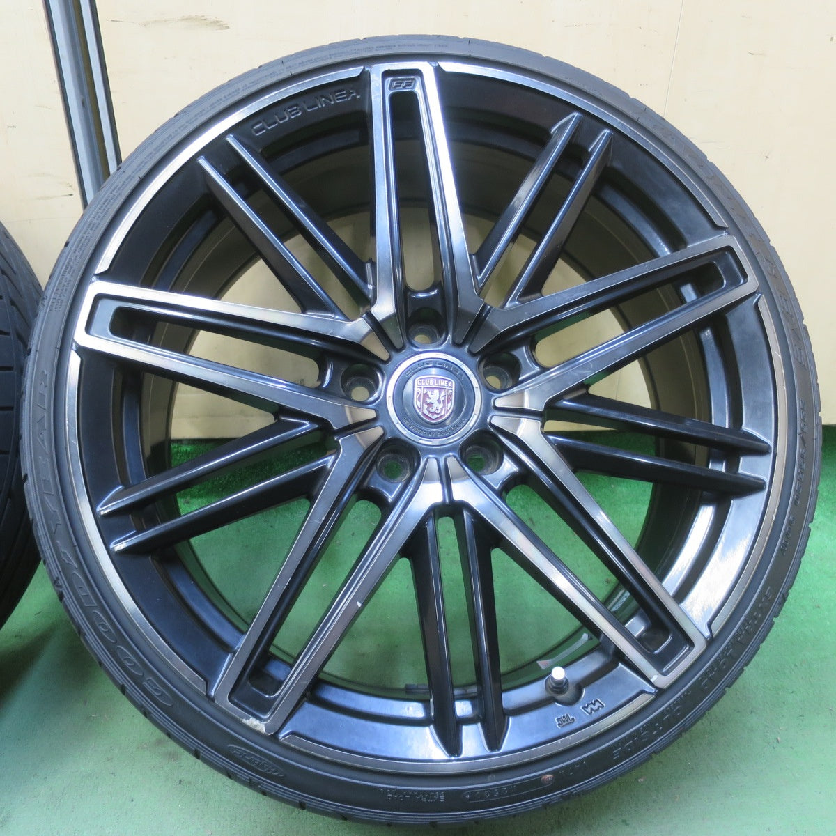 4本価格◎CLUB LINEA CASSANO FF Crimson 225/35R20 グッドイヤー イーグル LS EXE クラブ リネア カッサーノ クリムソン 20インチ PCD114.3/5H◎6092803IMノ