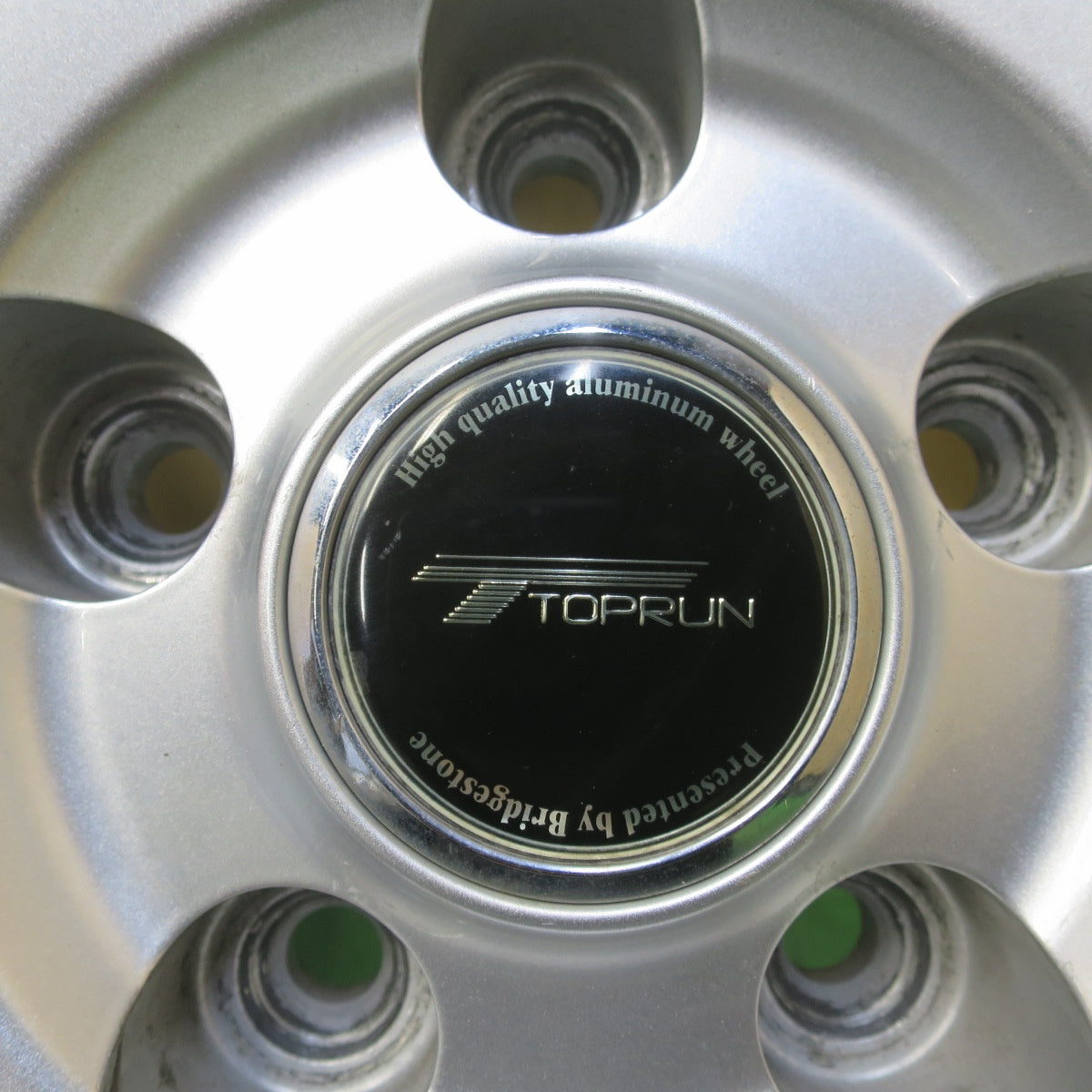 キレイ！22年◎スタッドレス 195/65R16 ブリヂストン ブリザック VRX3 TOPRUN トップラン 16インチ PCD114.3/5H◎6080605イス