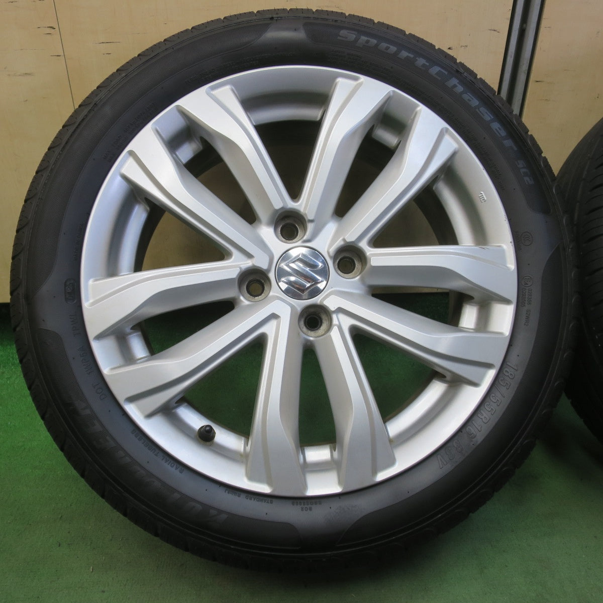 バリ溝！25年！キレイ！9.5分★スズキ ZC72S スイフト 純正 185/55R16 オートグリーン SportChaser SC2 16インチ PCD100/4H★6051502イノ