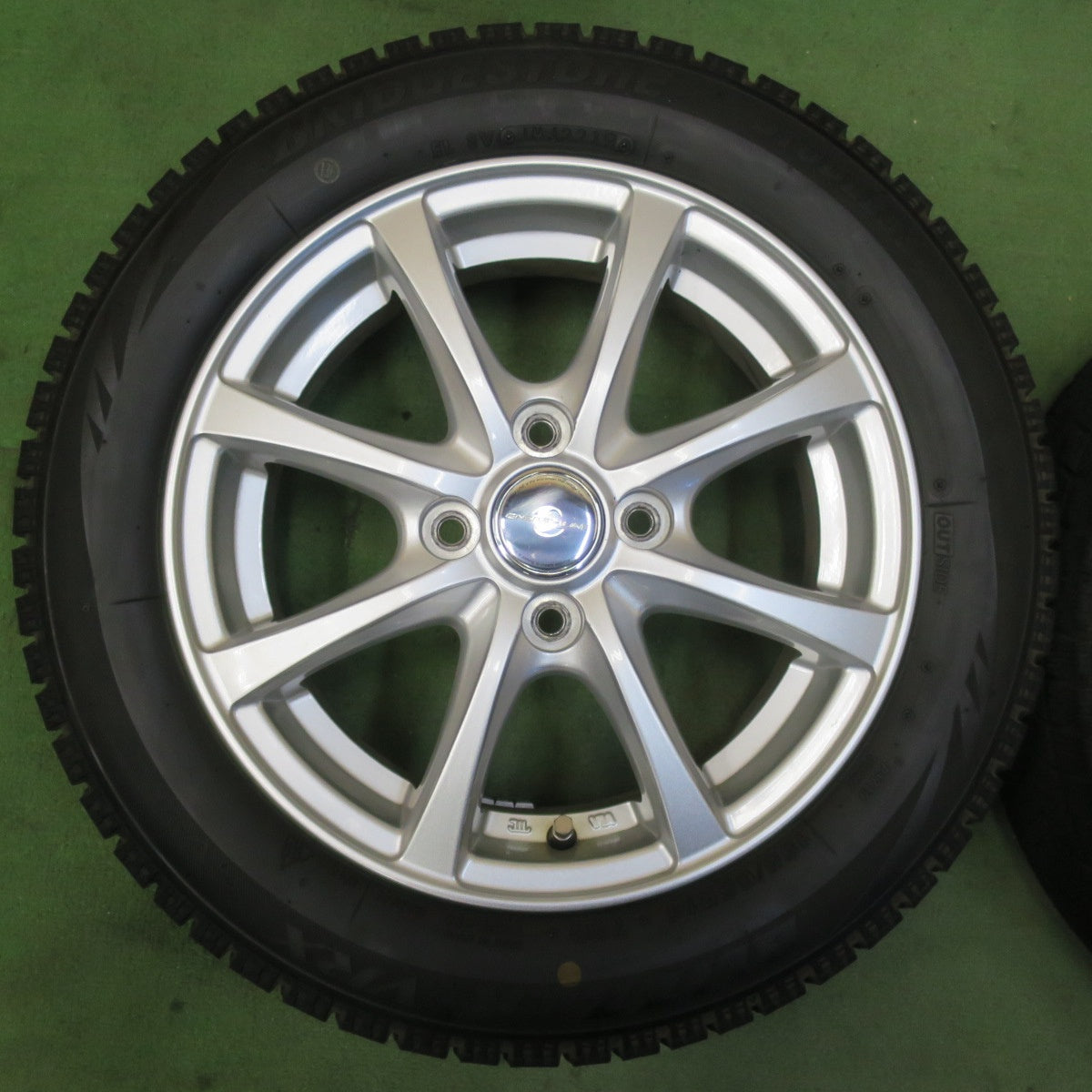 バリ溝！8.5分★スタッドレス 155/65R14 ブリヂストン ブリザック VRX ENERGY LINE エナジーライン 14インチ PCD100/4H★5111503イス