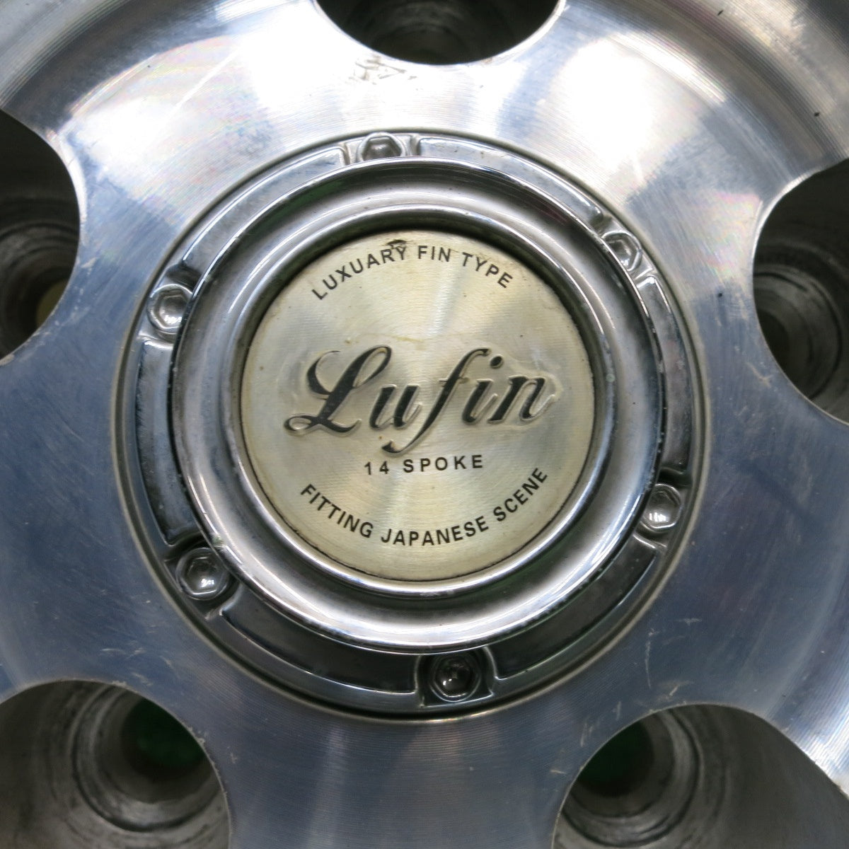 バリ溝！8.5分★スタッドレス 215/60R16 ヨコハマ アイスガード iG60 Lufin 14 SPOKE ラフィン 16インチ PCD114.3/5H★5112018HAス