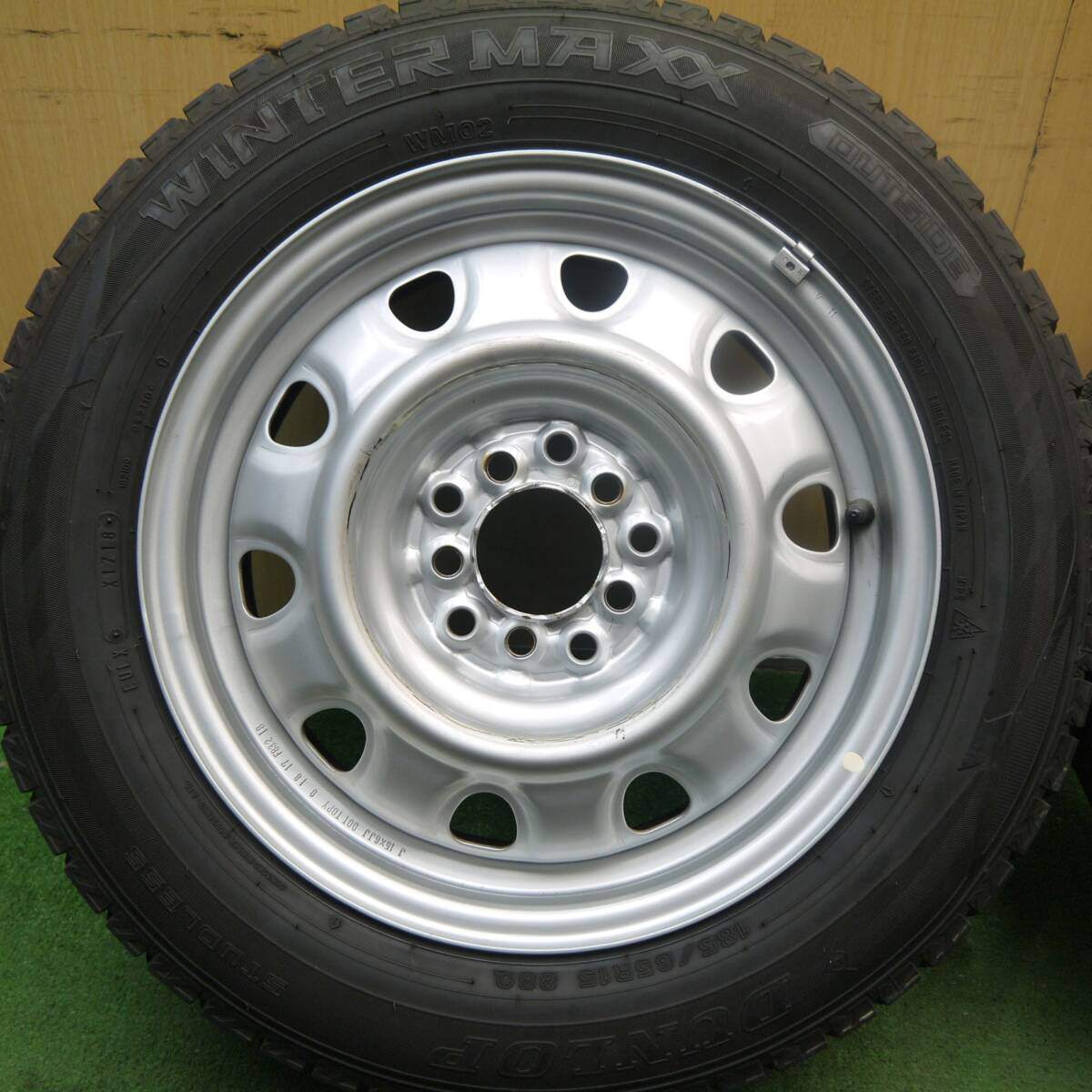 4本価格★スタッドレス 185/65R15 ダンロップ ウインターマックス WM02 スチール ホイール 15インチ PCD100 114.3/5H マルチ★5091602Hス