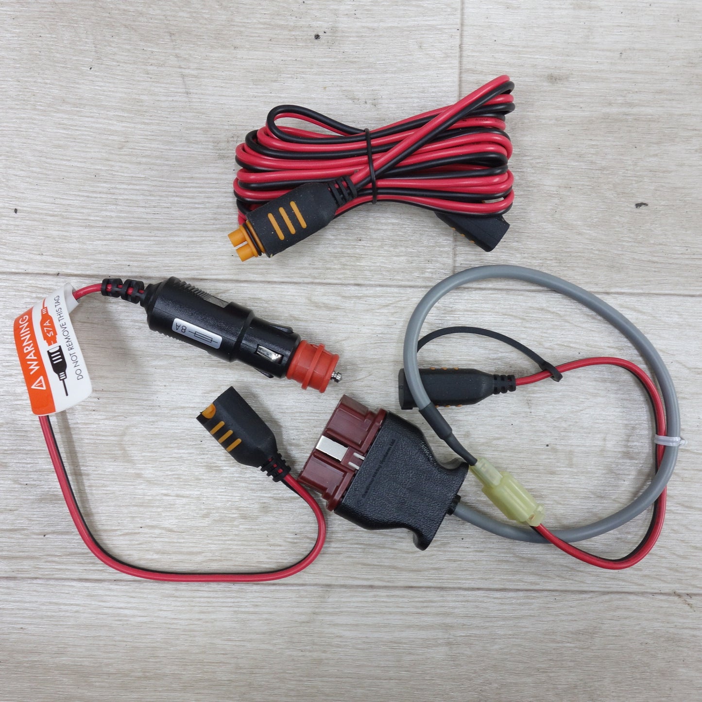 [送料無料] ◆CTEK バッテリー 充電器 MULTI JS 7002 MJS7002 鉛酸バッテリー用 12V シーテック バッテリー チャージャー◆