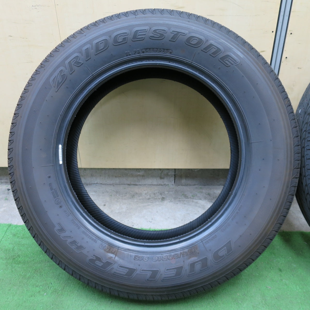 新車外し！25年★ジムニー 175/80R16 ブリヂストン デューラー H/L 852 DUELER タイヤ 16インチ★6030901NGノタ
