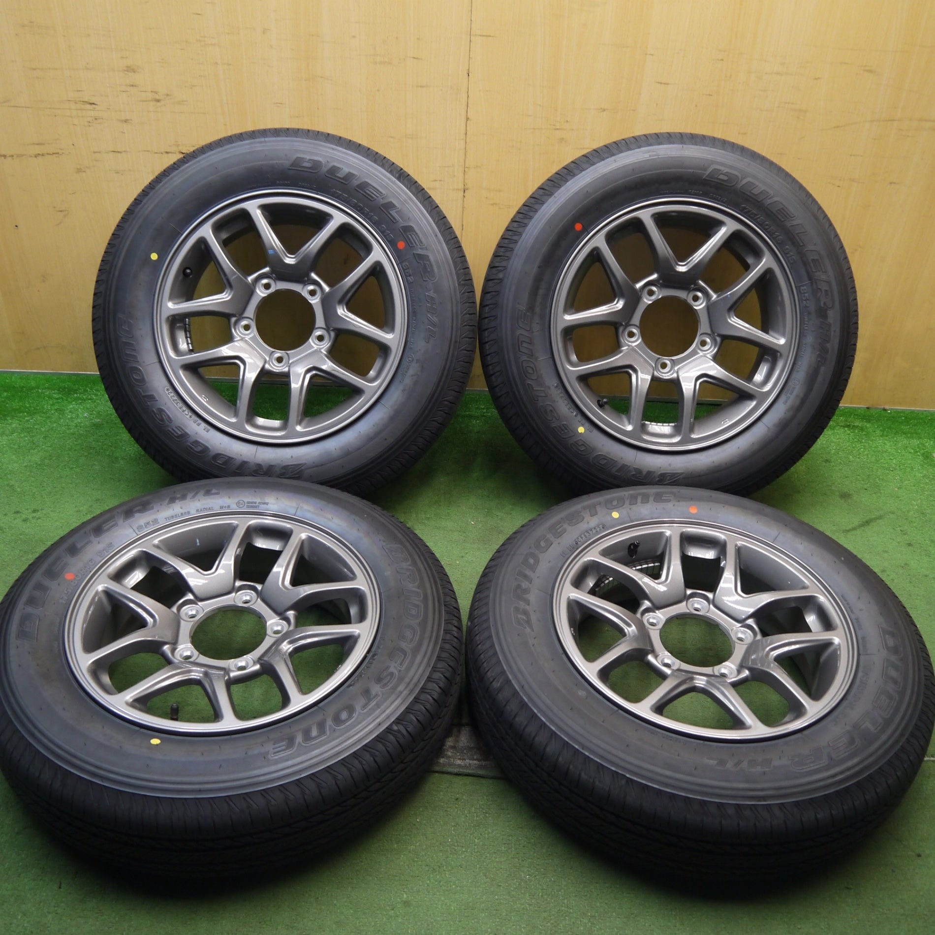 新車外し！22年☆スズキ JB64 ジムニー 純正 175/80R16