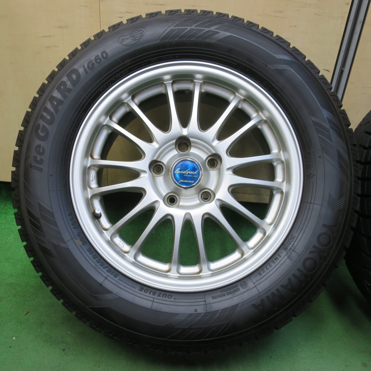 バリ溝！23年！9.5分以上★スタッドレス 215/65R16 ヨコハマ アイスガード iG60 EuroSpeed MANARAY SPORT ユーロスピード マナレイ 16インチ PCD114.3/5H★5062906イス