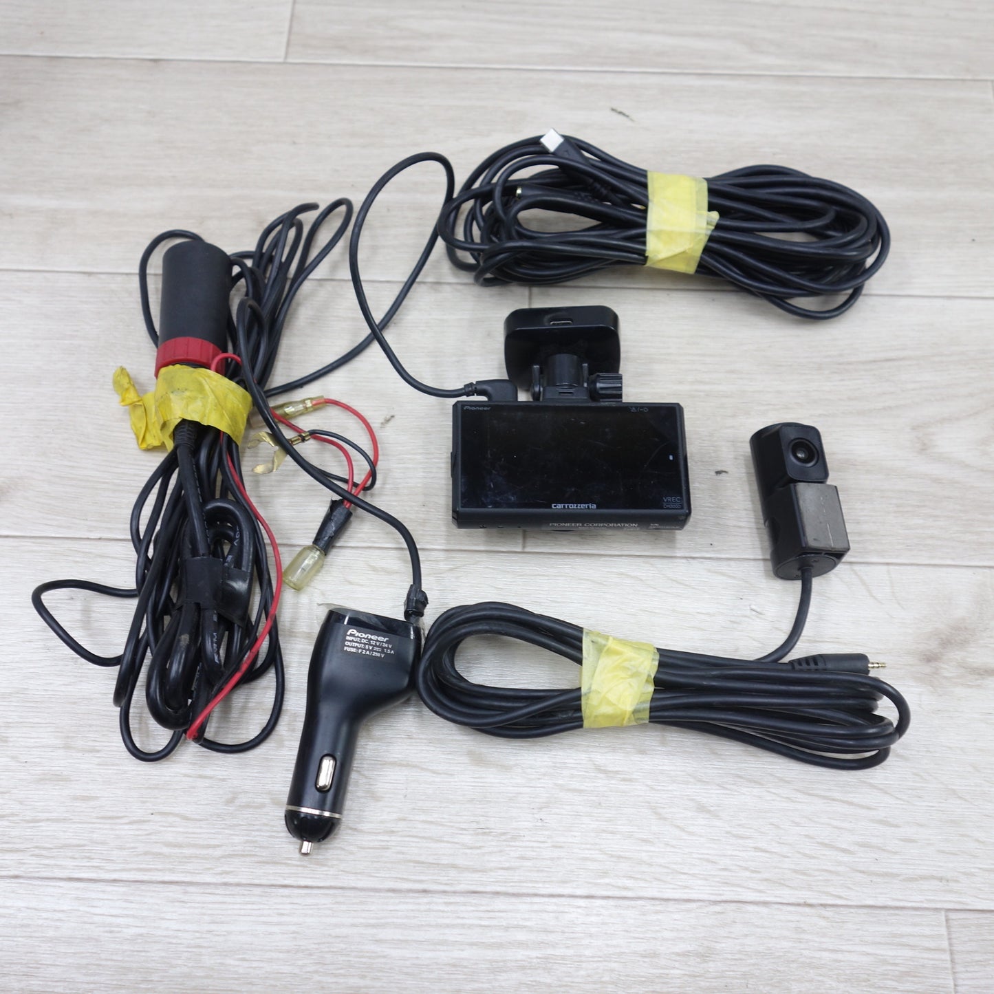 [送料無料] ◆carrozzeria PIONEER 前後 2カメラ ドライブレコーダー VREC-DH300D ドラレコ カロッツェリア パイオニア GPS内蔵 ナイトサイト 現状品◆