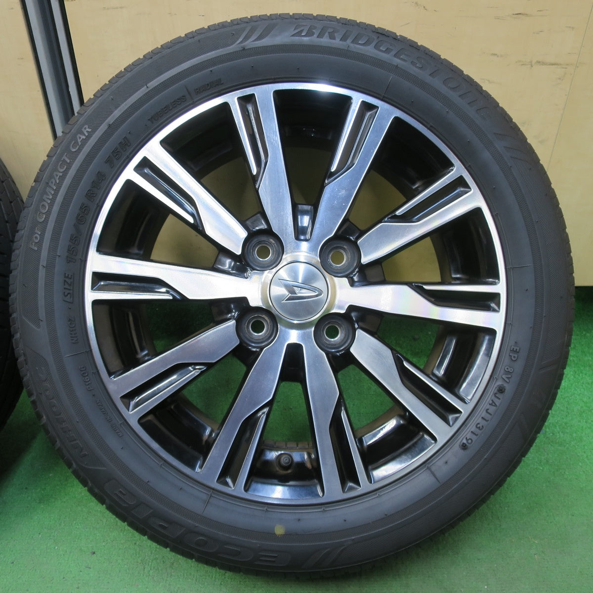 [送料無料] 4本価格★ダイハツ LA600S タント カスタム 純正 155/65R14 ブリヂストン エコピア NH100C 14インチ PCD100/4H★5040503イノ