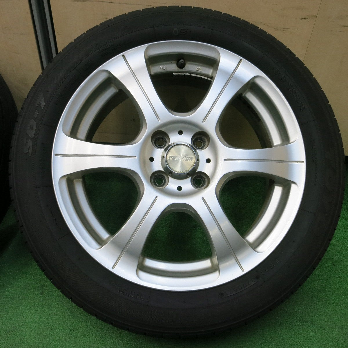 *送料無料* バリ溝！21年！キレイ！9分★175/60R16 トーヨー SD-7 ravrion ラブリオン 16インチ PCD100/4H★4033006イノ