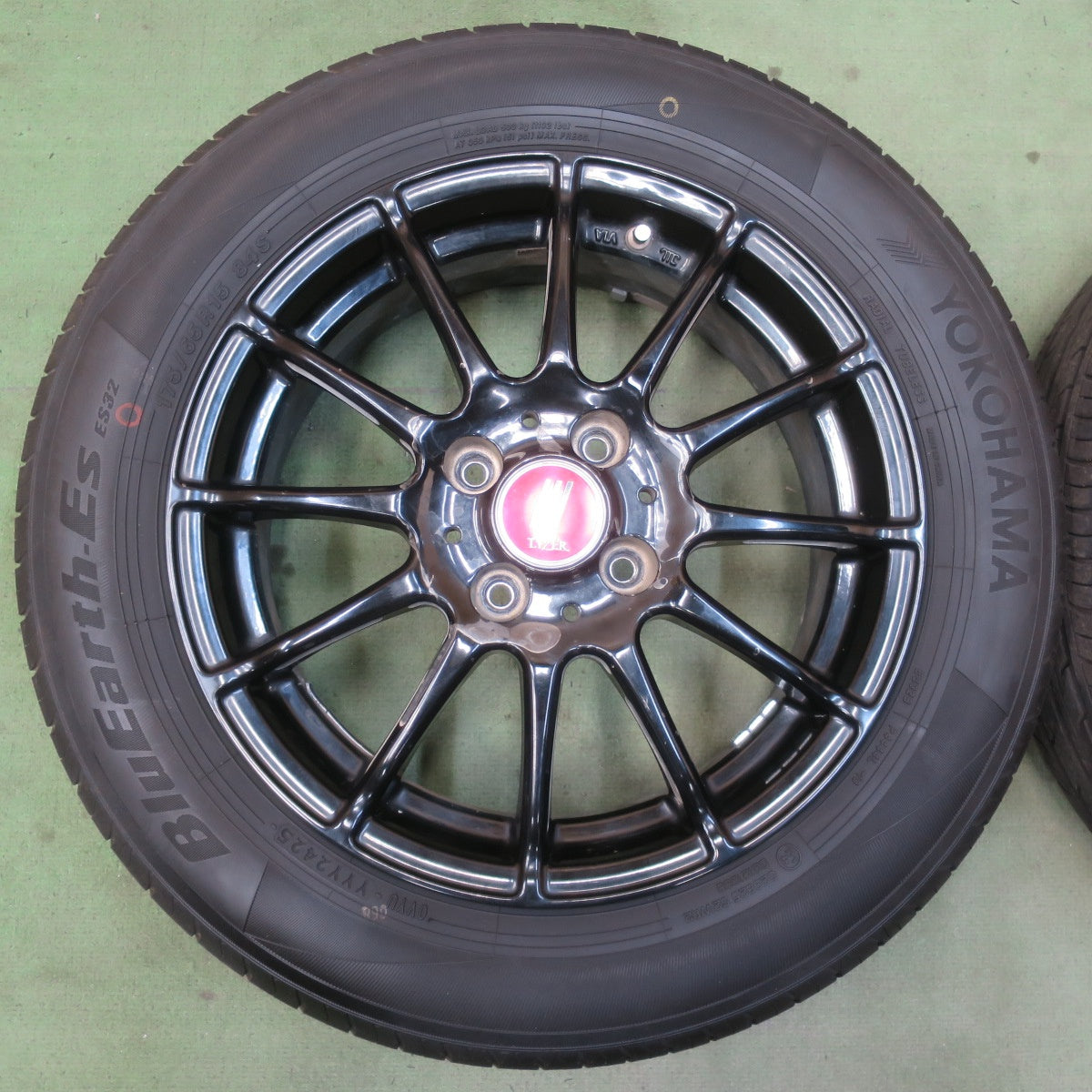 バリ溝！25年！8.5分★175/65R15 ヨコハマ BluEarth-ES ES32 LYZER ライザー ブルーアース 15インチ PCD100/4H★6051402イノ