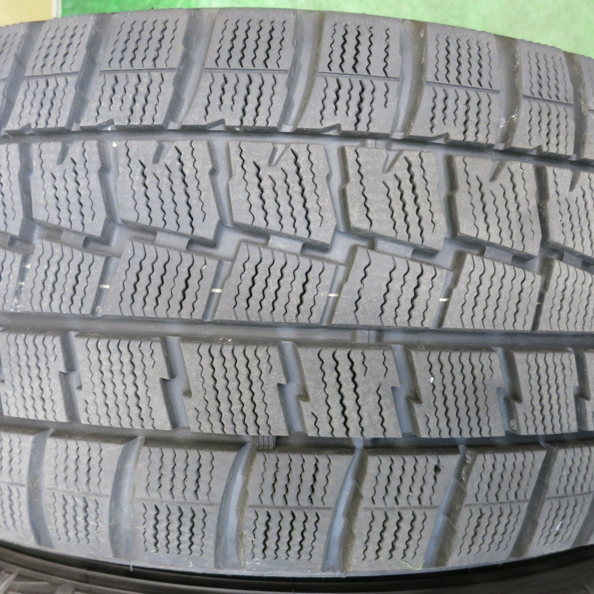 バリ溝！9.5分★アウディ 等 MAK STADT 245/45R18 スタッドレス ダンロップ ウインターマックス WM01 シュタッド 18インチ PCD112/5H★6031408HAス