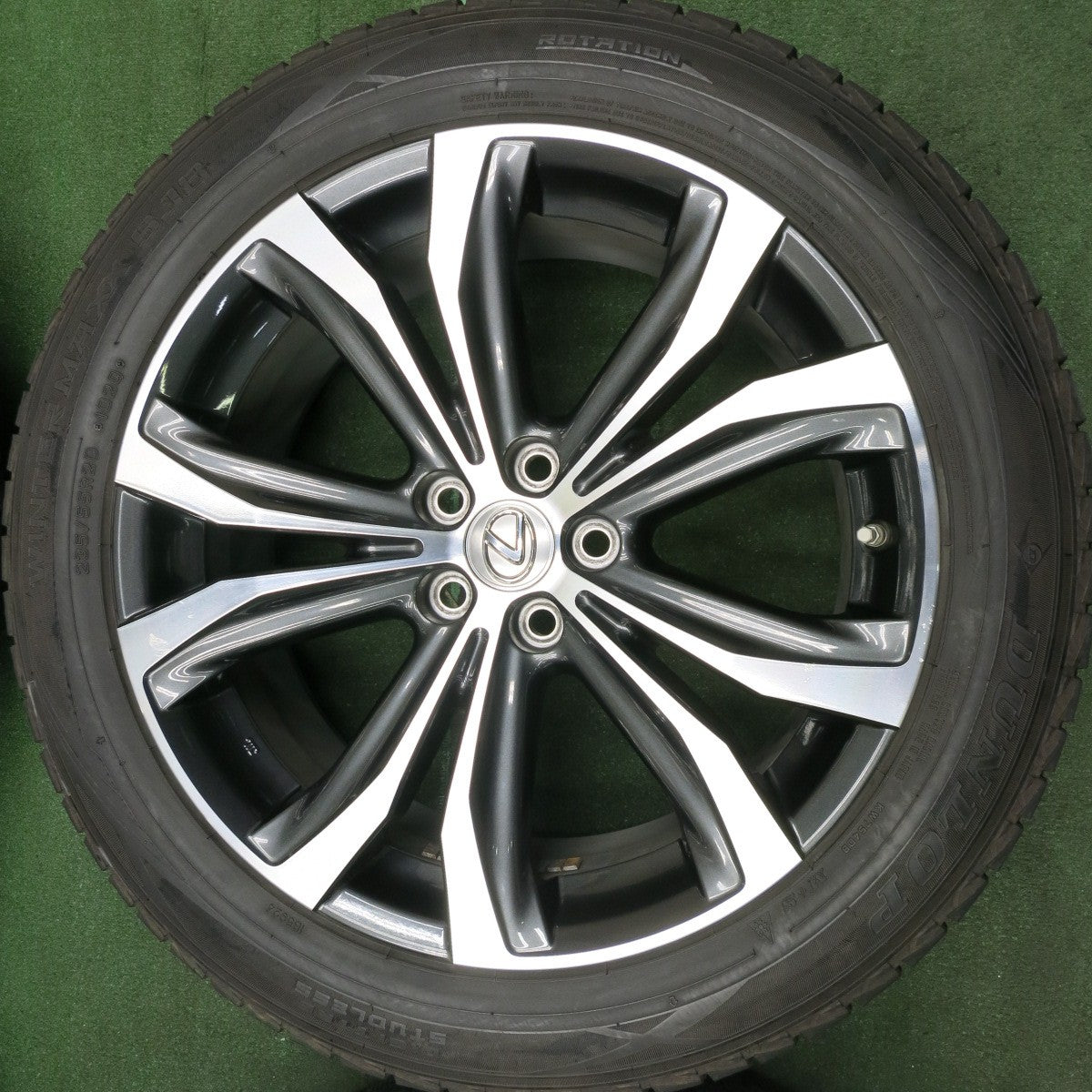 *送料無料* センサー付！バリ溝！9分★レクサス RX450h バージョンL 純正 235/55R20 スタッドレス ダンロップ ウインターマックス SJ8 PCD114.3/5H★4050507HAス