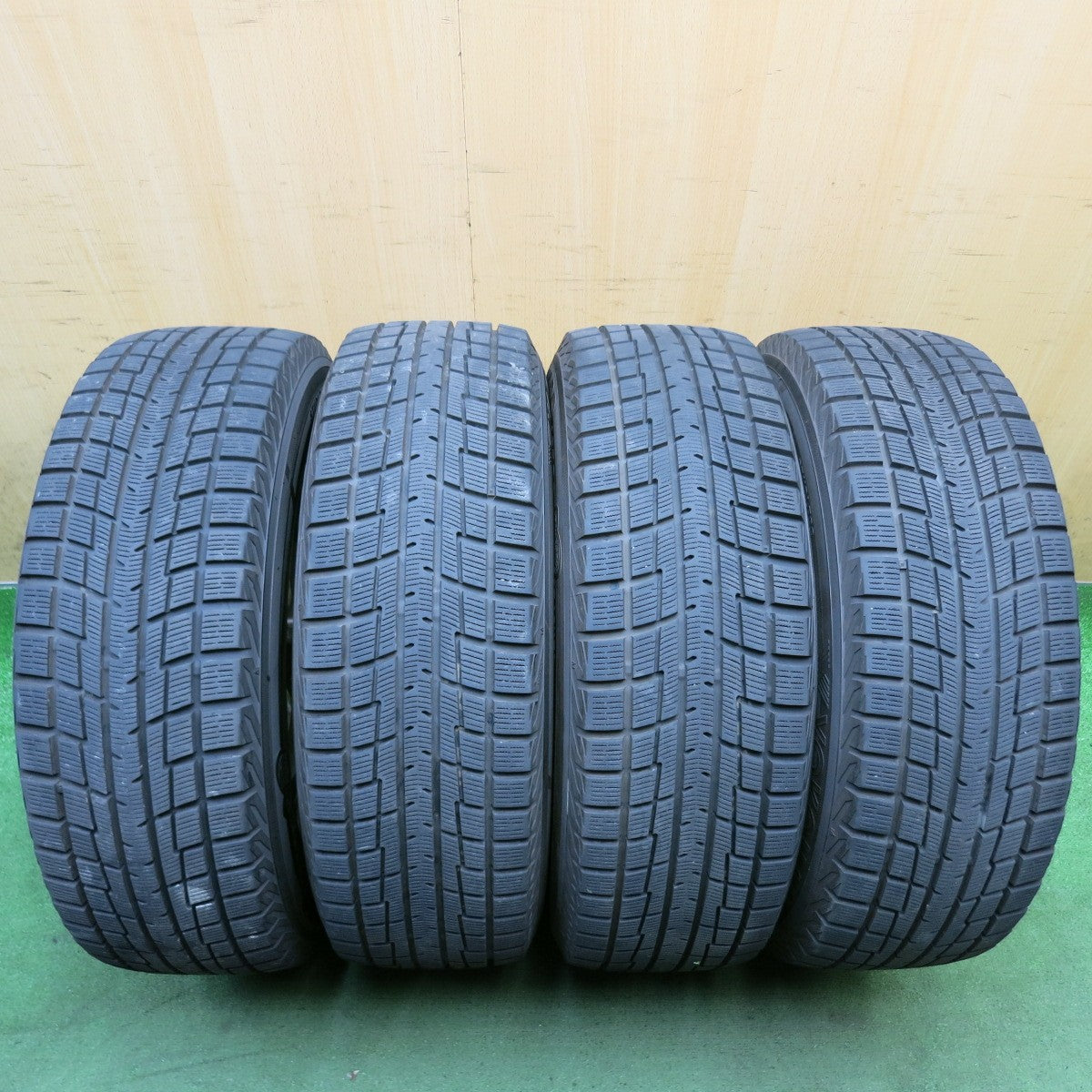 バリ溝！22年！9.5分◎スタッドレス 225/65R17 ヨコハマ アイスガード iG52C JOKER ジョーカー 17インチ PCD114.3/5H◎6083002HAス
