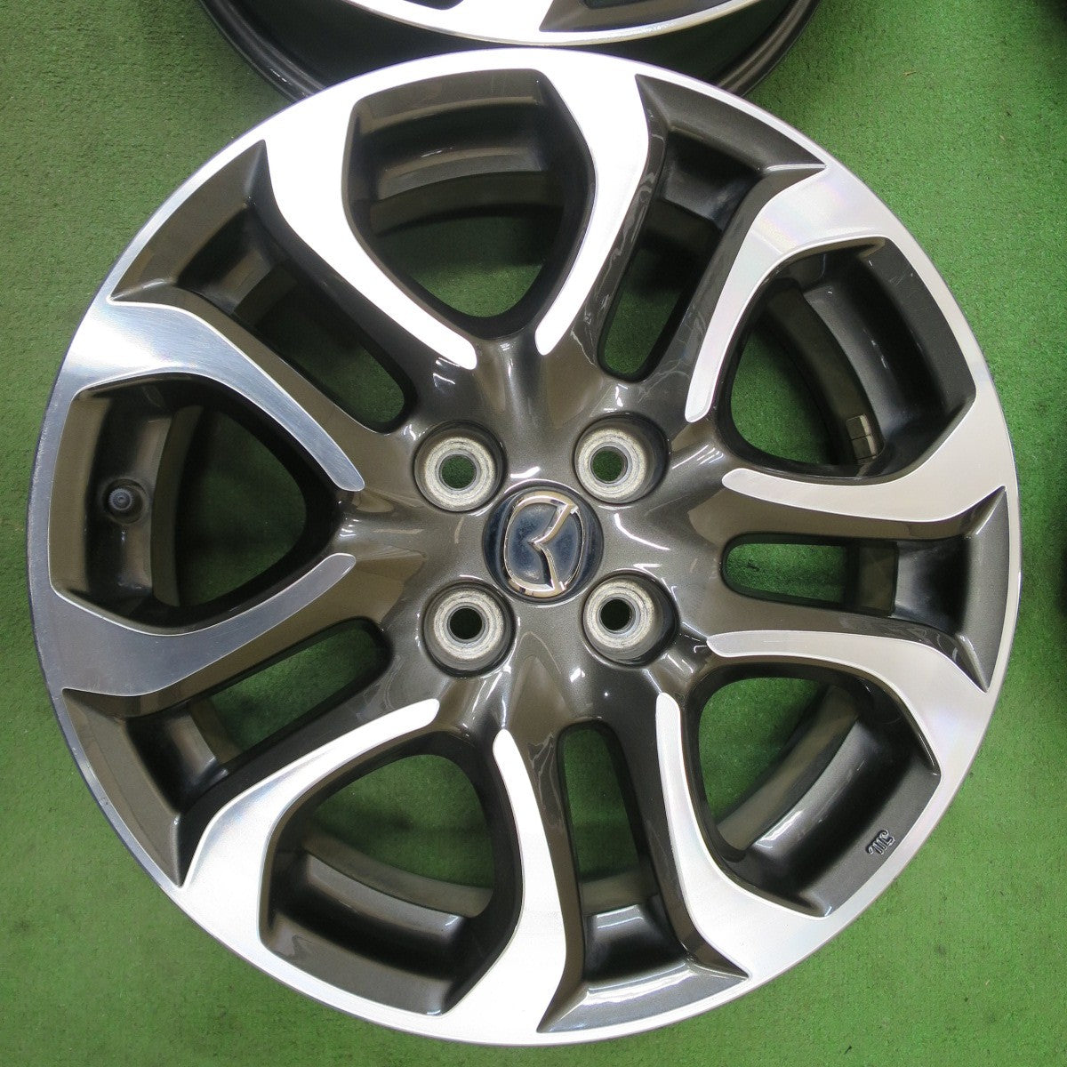4本価格★マツダ デミオ 純正 ホイール 16インチ 16×5.5J PCD100/4H★6060601NGホ
