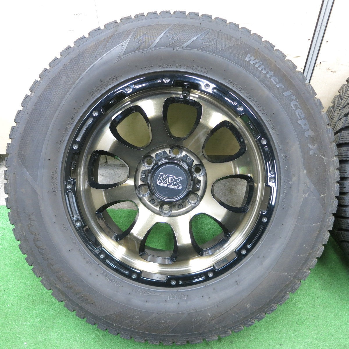 バリ溝！22年！キレイ！9.5分★スタッドレス MX MAD CROSS 265/65R17 ハンコック ウインター アイセプト X マッドクロス 17インチ PCD139.7/6H★5062502ナス