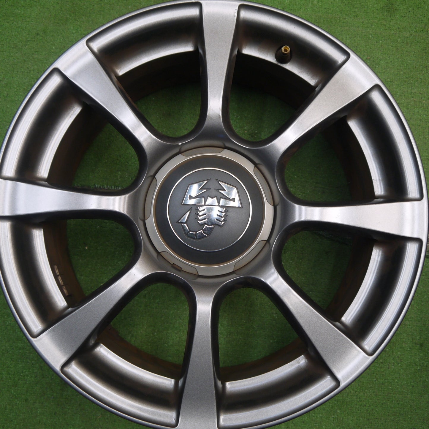 4本価格★フィアット アバルト 500 純正 ホイール 16インチ 16×6.5J FIAT ABARTH PCD98/4H★5061702Hホ