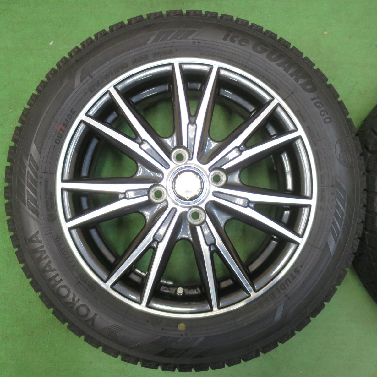 [送料無料] バリ溝！9分★スタッドレス 175/65R15 ヨコハマ アイスガード iG60 RiZLEY ライツレー 15インチ PCD100/4H★5011315イス