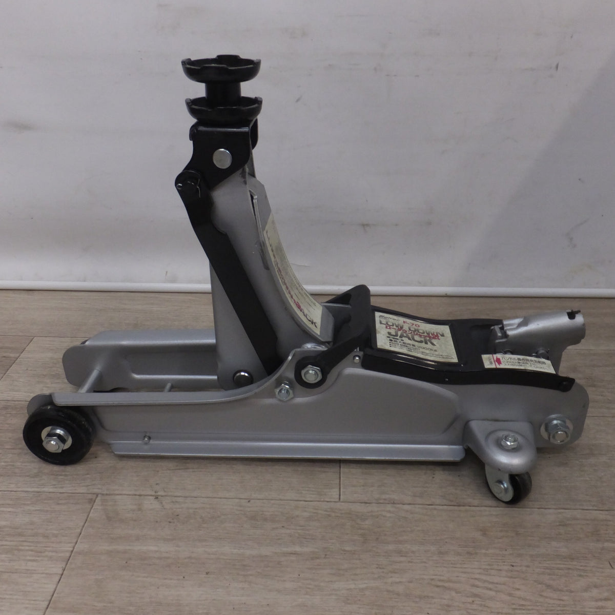 ★大自工業 メルテック Meltec ローダウンジャッキ 2t F-70　最大耐荷重 2000kg★