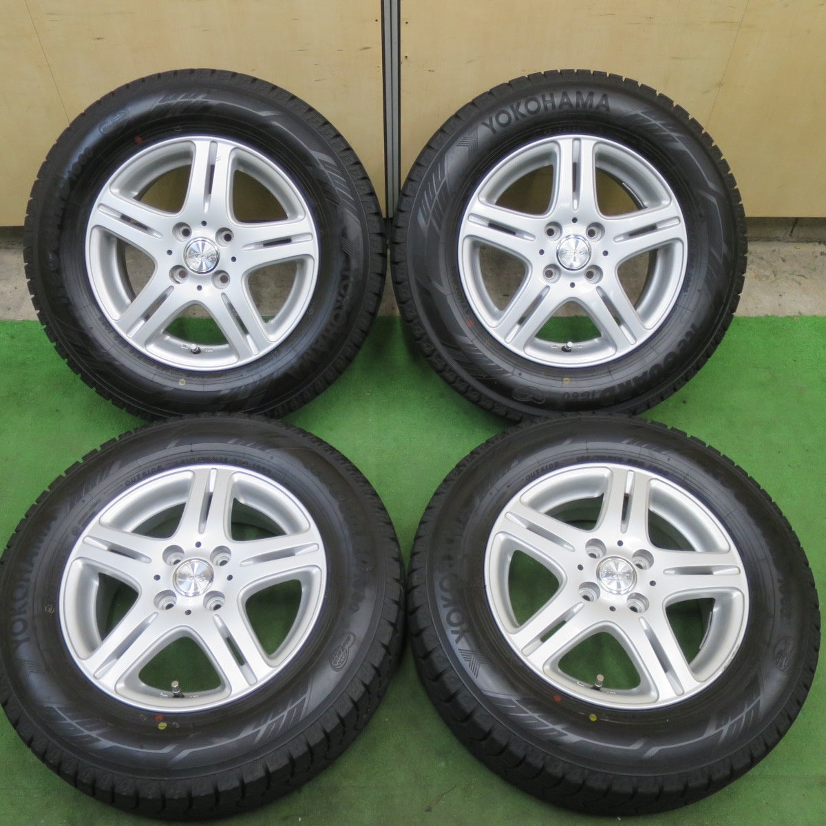 バリ溝！22年！ほぼ10分★スタッドレス 185/70R14 ヨコハマ アイスガード IG60 DUFACT DF5 デュファクト 14インチ PCD100/4H★5112202TTス