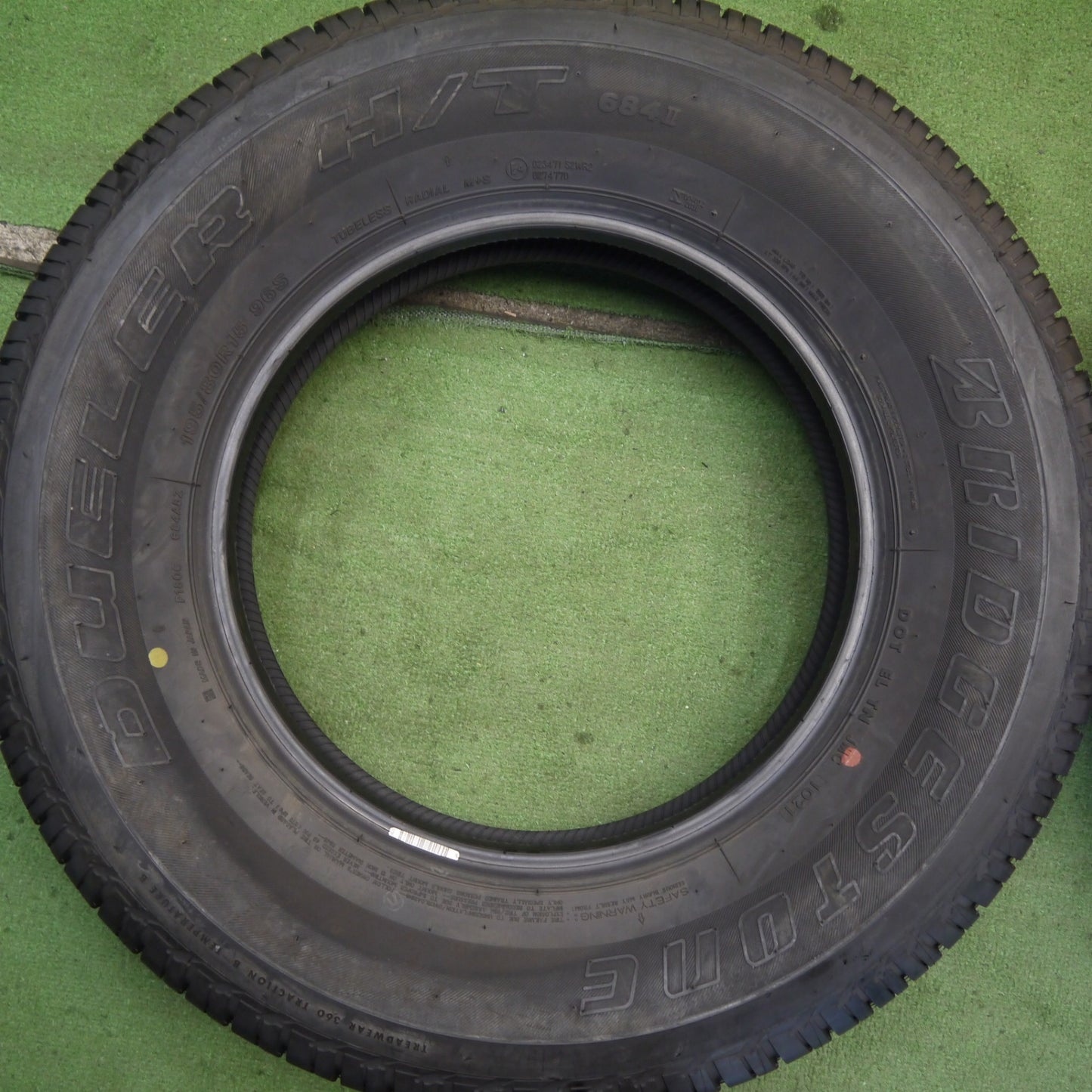 超バリ溝！ほぼ10分★195/80R15 ブリヂストン デューラー H/T 684Ⅱ DUELER タイヤ 15インチ ジムニー シエラ ジムニー ノマド 等★6070508Hノタ