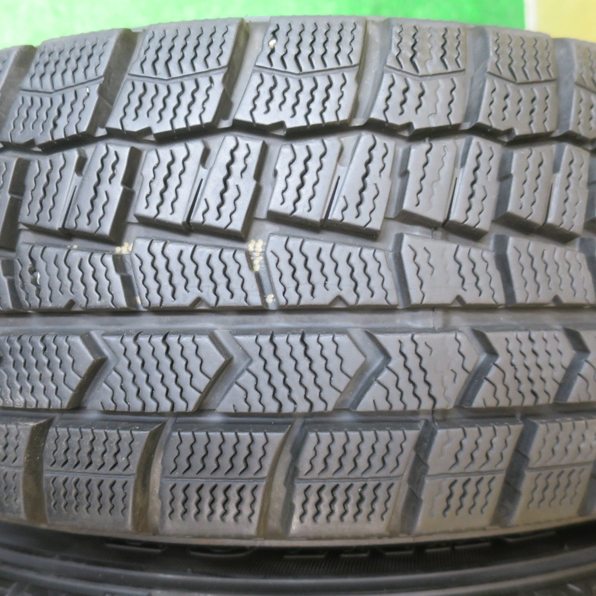 バリ溝！21年！キレイ！9.5分★FIAT フィアット 500 AGA 500 175/65R14 スタッドレス ダンロップ ウインターマックス WM02 14インチ PCD98/4H★5110406NJス
