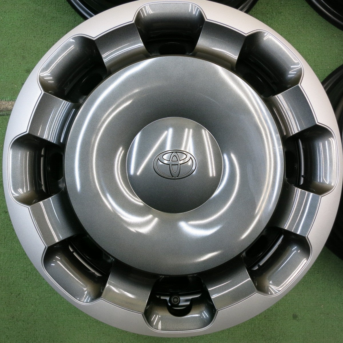 新車外し★トヨタ 10系 シエンタ Zグレード 純正 ホイール 15インチ 15×5.5J PCD100/5H★5081506HAホ
