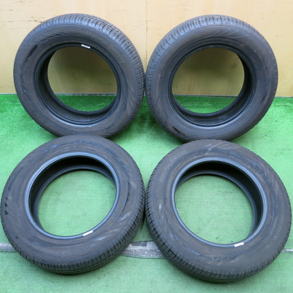 バリ溝！23年！9分★195/65R15 オートバックス Maxrun Efficia マックスラン エフィシア タイヤ 15インチ プリウス セレナ ウィッシュ 等★5071709HAノタ