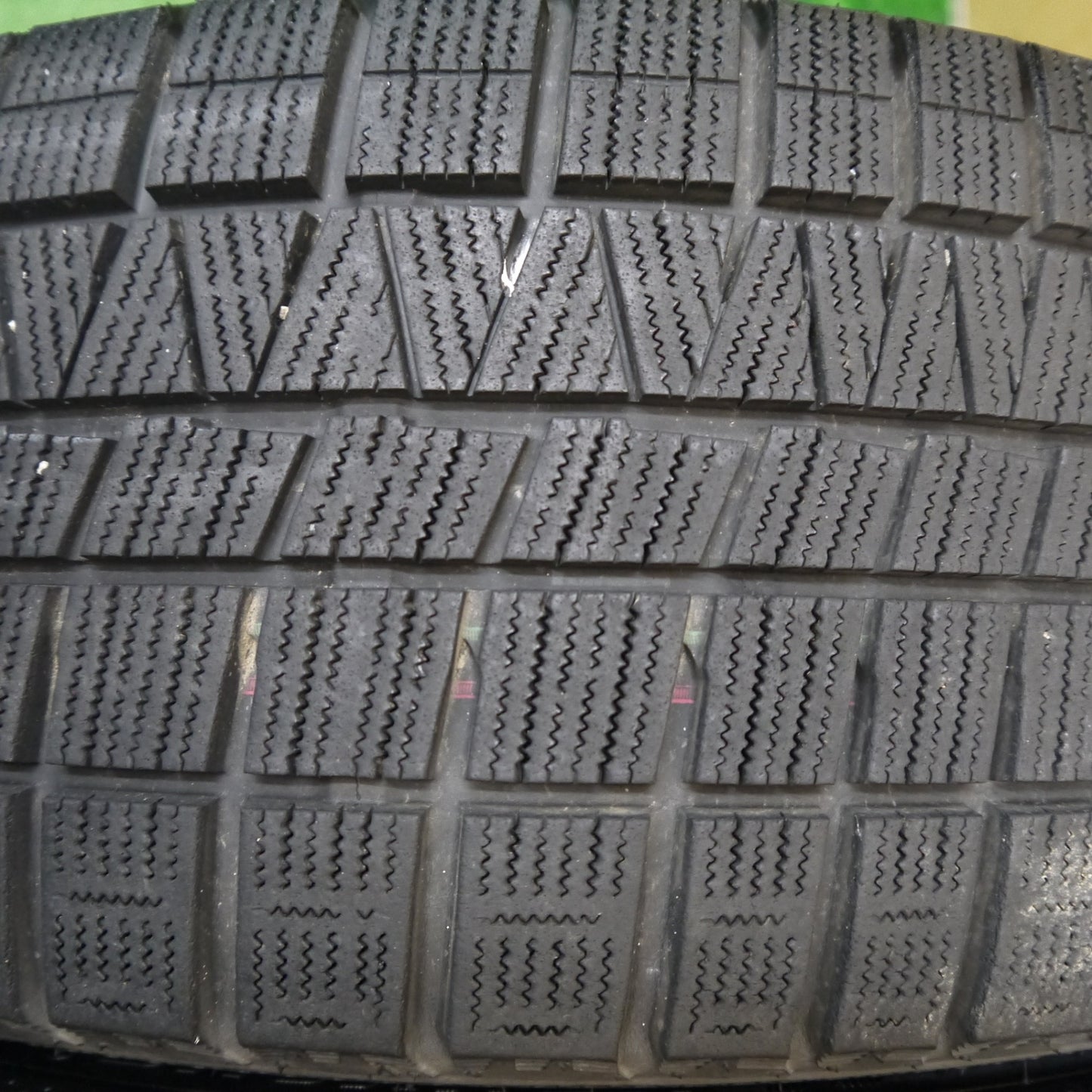 バリ溝！キレイ！9.5分★BMW 等 TECMAG Type 206R TARGA 245/45R18 スタッドレス ナンカン CORSAFA テクマグ タルガ 18インチ PCD120/5H★5112806Hス