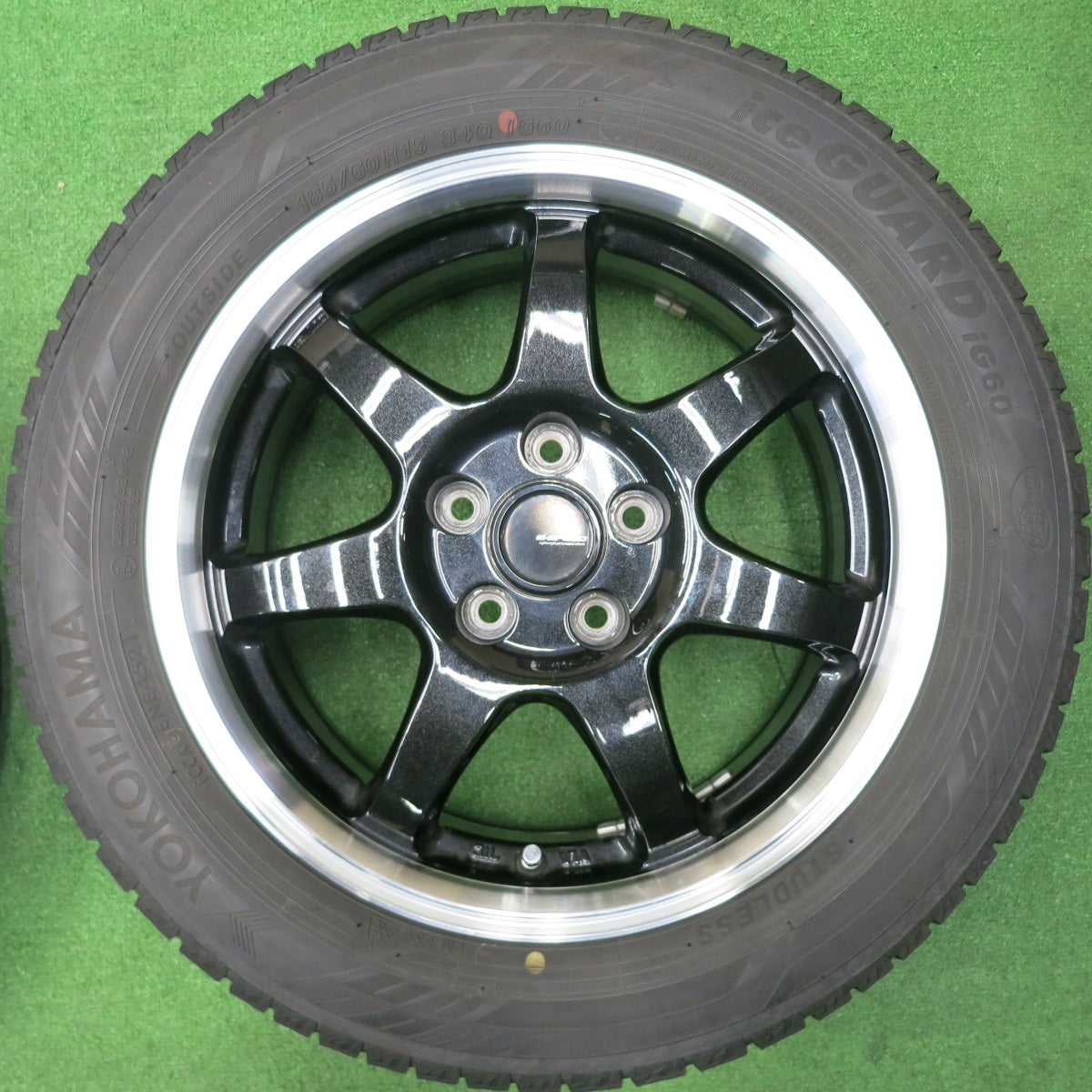 [送料無料] バリ溝！21年！キレイ！9.5分★シエンタ 等 G-SPEED 185/60R15 スタッドレス ヨコハマ アイスガード iG60 Gスピード 15インチ PCD100/5H★4112601NJス