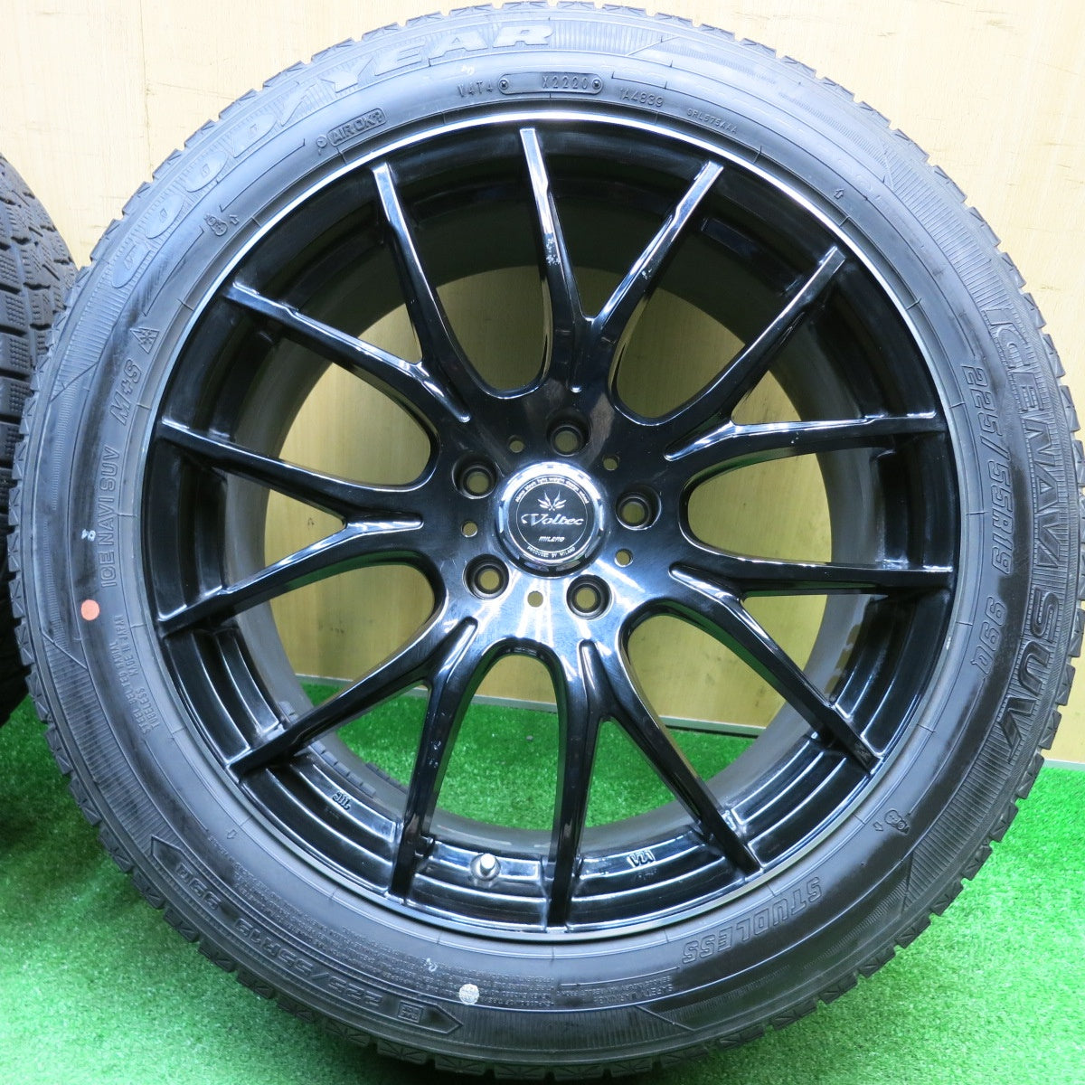 バリ溝！9分★スタッドレス 225/55R19 グッドイヤー アイスナビ SUV Voltec MILANO ボルテック インターミラノ 19インチ PCD114.3/5H★5112501HAス