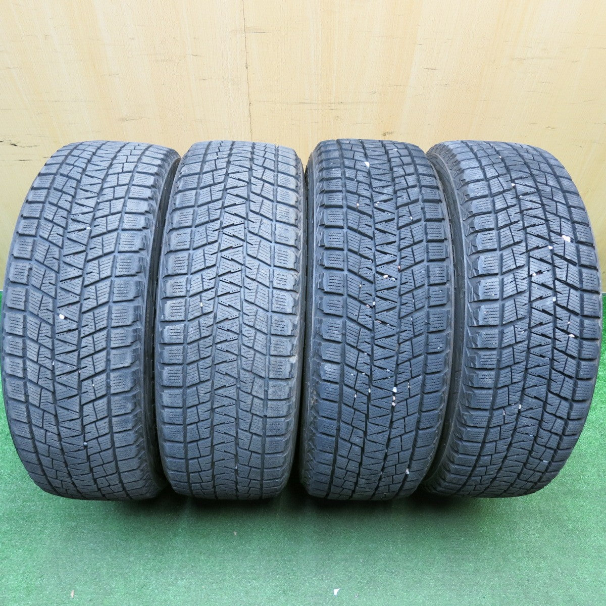 4本価格★スタッドレス 215/60R17 ブリヂストン ブリザック DM-V1 BALMINUM K10 バルミナ 17インチ PCD114.3/5H★5121307HAス