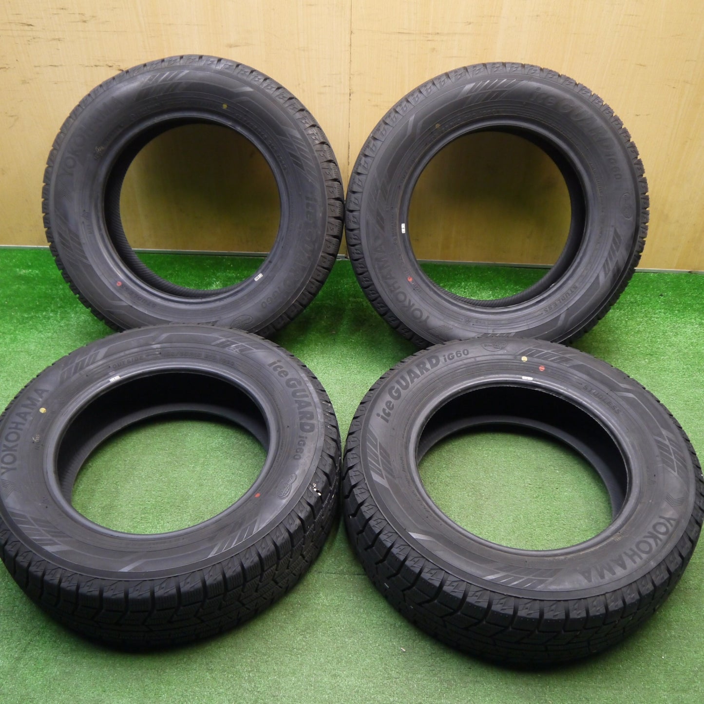 バリ溝！24年！ほぼ10分★スタッドレス 195/65R15 ヨコハマ アイスガード iG60 タイヤ 15インチ プリウス セレナ ノア ヴォクシー カローラ 等★5120906Hスタ