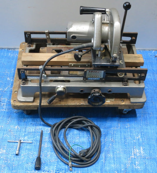 [送料無料] ◆松井鉄工所 スライドソー 曲面桟 加工機 100V KM-101 丸ノコ 丸のこ 鎧壁 鎧加工 電動 工具◆