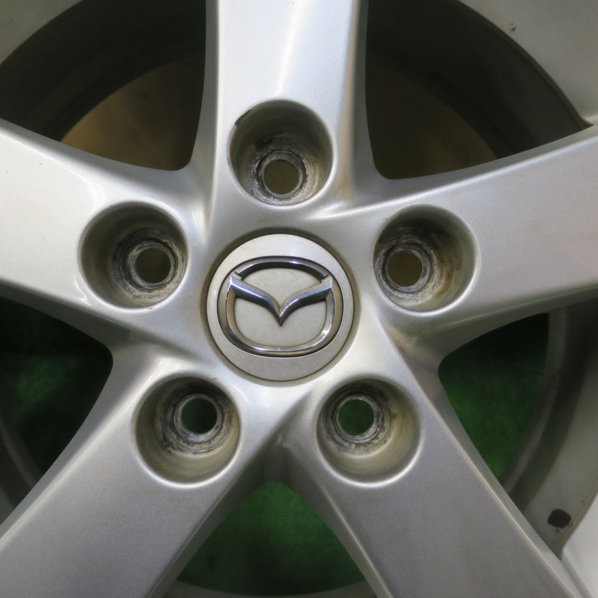 バリ溝！8.5分★マツダ プレマシー 純正 195/65R15 スタッドレス ダンロップ ウインターマックス WM01 15インチ PCD114.3/5H★5071603イス