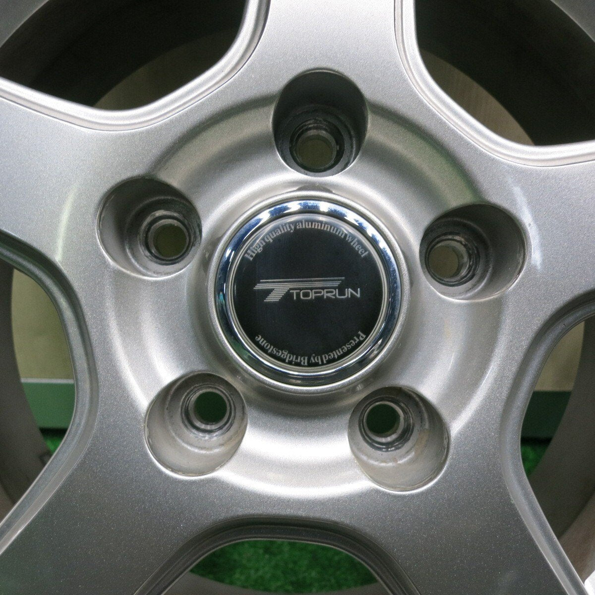 バリ溝！キレイ！9.5分★スタッドレス 195/65R15 オートバックス ノーストレック N3i TOPRUN トップラン 15インチ PCD114.3/5H★4120616TNス