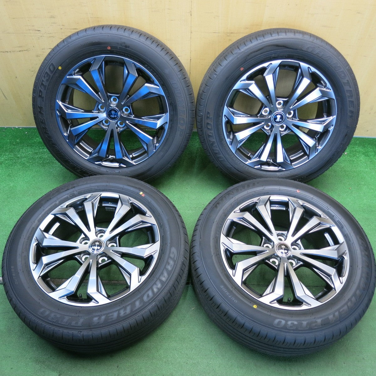 新車外し！25年◎トヨタ RAV4 Gグレード 純正 225/60R18 ダンロップ グラントレック PT30 光岡自動車 18インチ PCD114.3/5H◎6071201HAノ