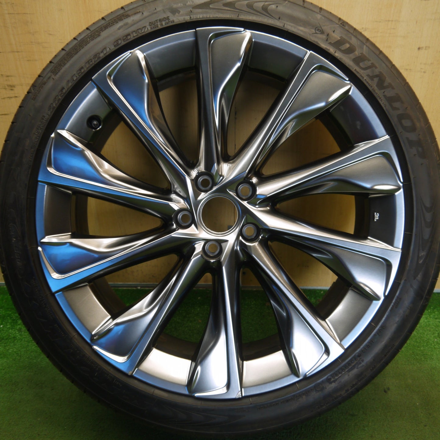 バリ溝！22年！キレイ！9.5分！1本◎トヨタ クラウン クロスオーバー 純正 225/45R21 ダンロップ SPスポーツマックス 055 21インチ PCD114.3/5H◎6062206Hノ