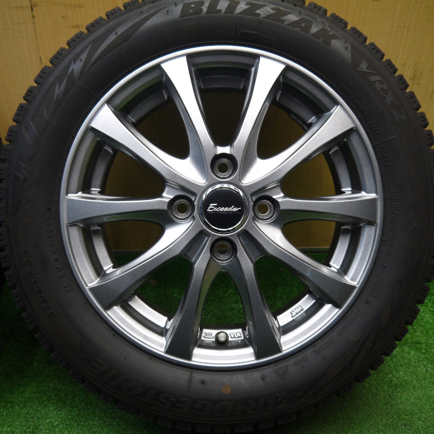 バリ溝！23年！キレイ！ほぼ10分★スタッドレス 155/65R14 ブリヂストン ブリザック VRX2 Exceeder エクシーダー 14インチ PCD100/4H★5112606Hス