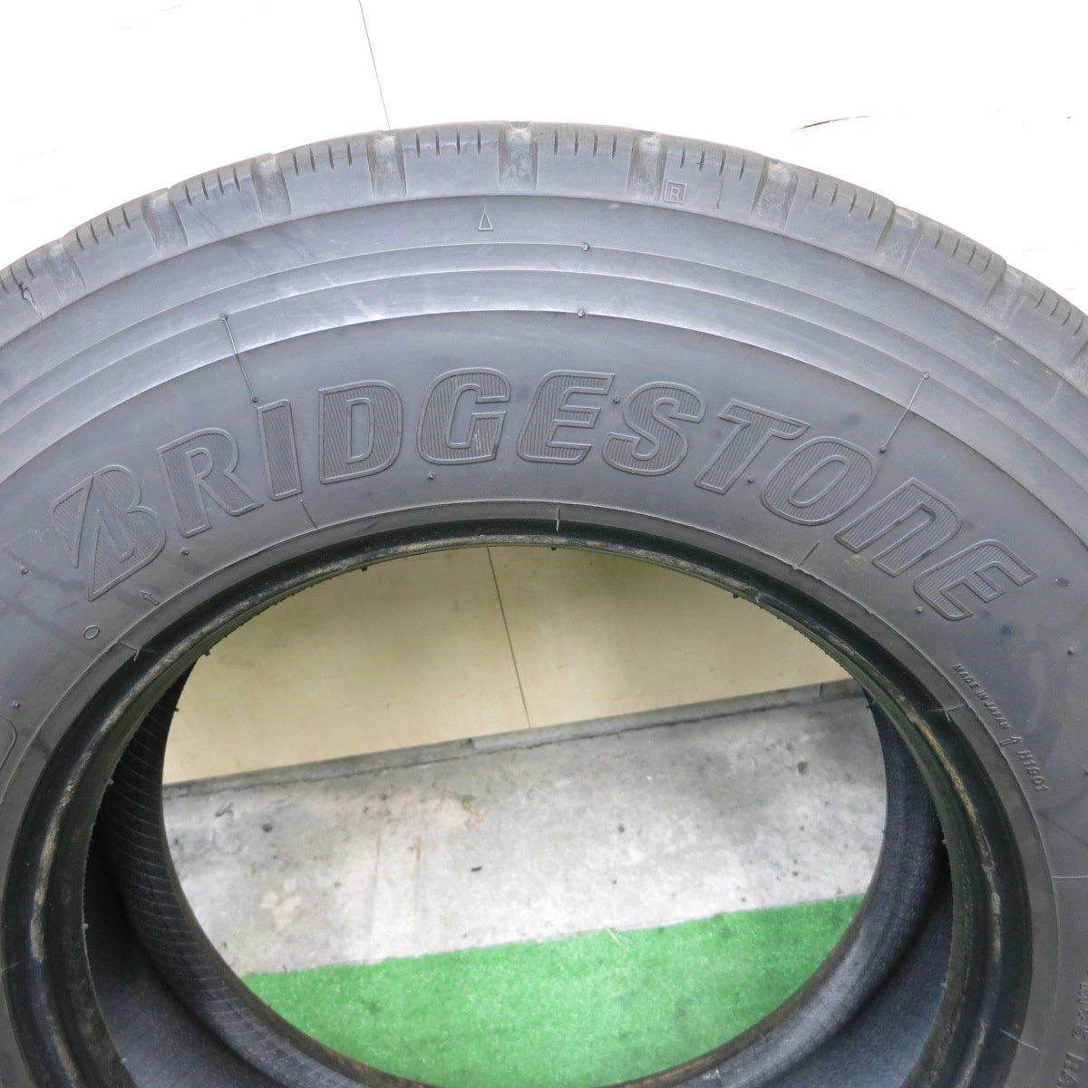 2本価格！24年★トラック タイヤ 265/70R19.5 140/138J ブリヂストン エコピア M801Ⅱ ミックス オールシーズン 19.5インチ★5122903ナスタ