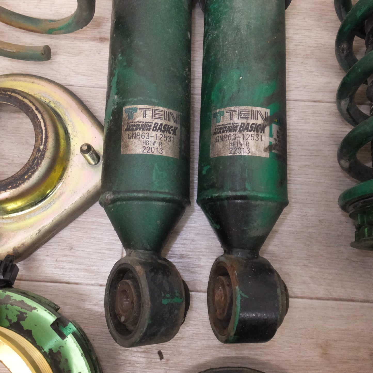 [送料無料] 岐阜発★テイン TEIN 三菱 ekワゴン H81W 車高調 GNR62-12536 GNR63-12531 サスペンション 一式 セット★